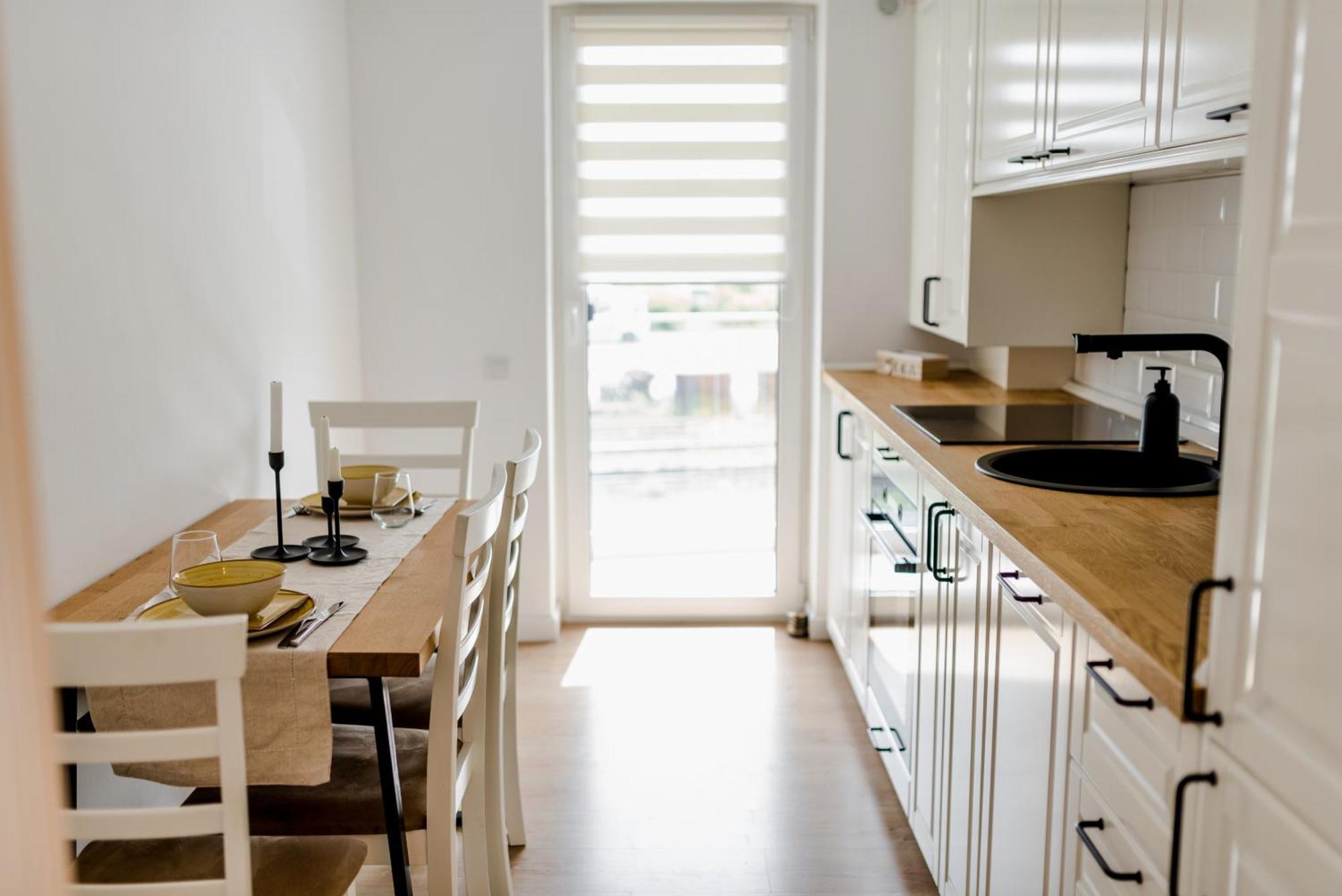 Amazing Mountain View Apartment Сибиу Екстериор снимка
