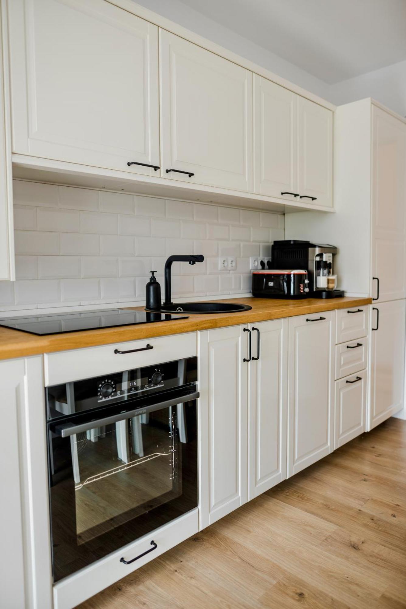 Amazing Mountain View Apartment Сибиу Екстериор снимка