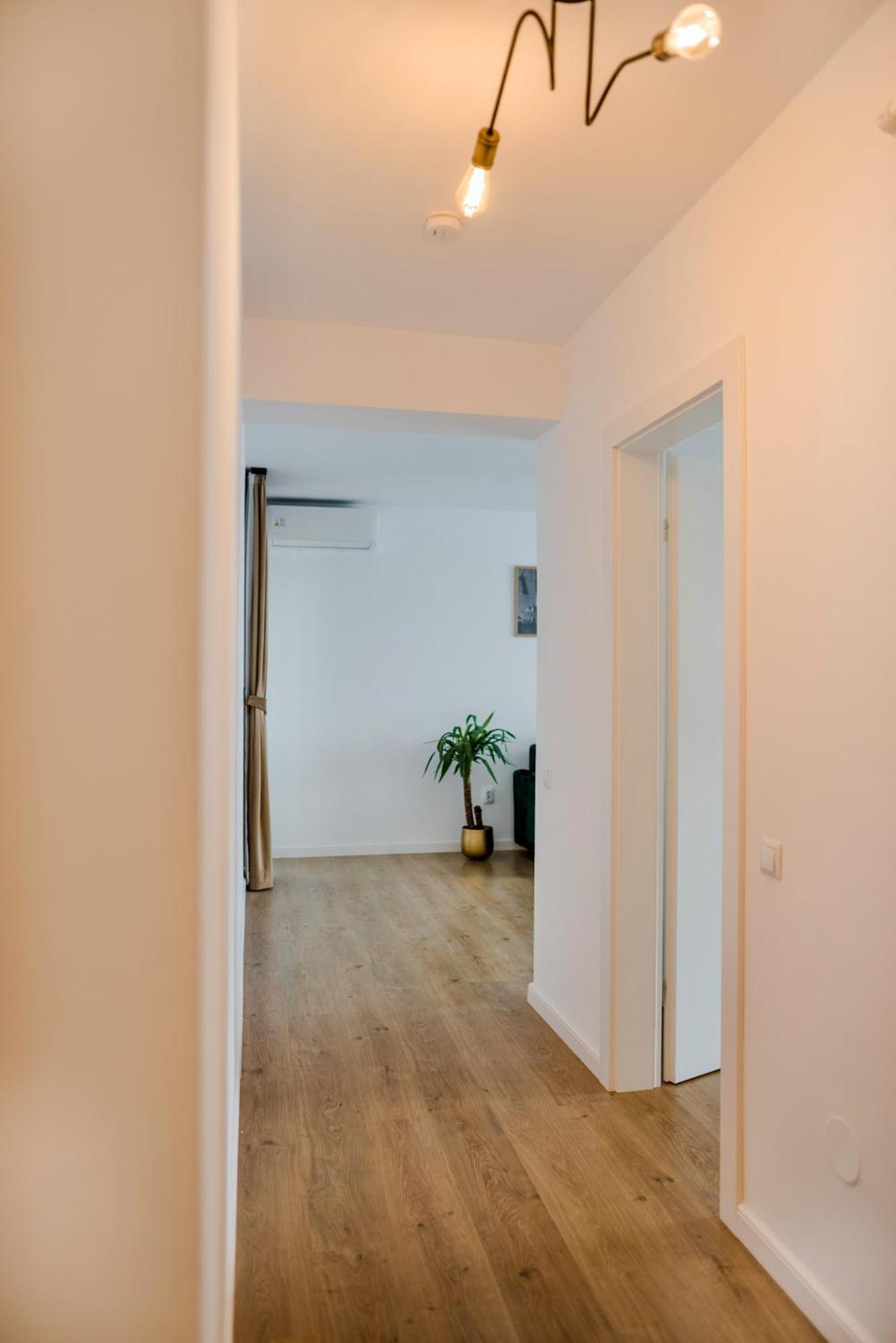 Amazing Mountain View Apartment Сибиу Екстериор снимка